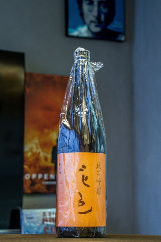 花邑 秋田小町 純米吟釀 - 呷.Sippin 日本清酒專門店