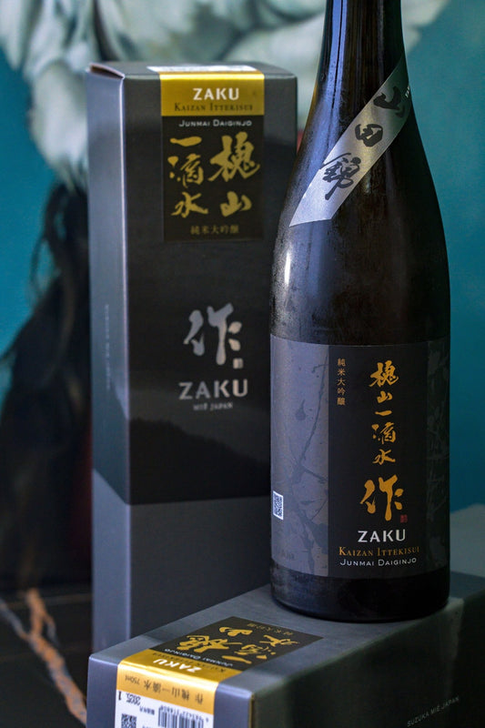 作 純米大吟釀 槐山一滴水 - 呷.Sippin 日本清酒專門店