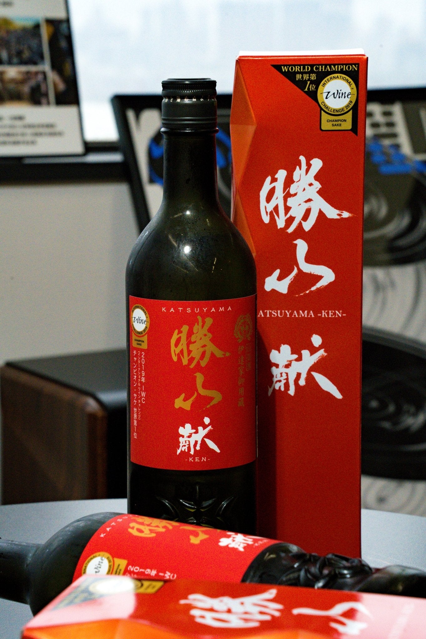 勝山 獻 純米吟釀 - 呷.Sippin 日本清酒專門店