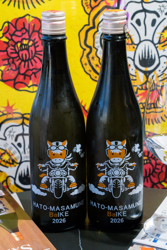 鳩正宗 馬年干支 純米吟釀 生酒 【爆走馬年干支瓶】 - 呷.Sippin 日本清酒專門店