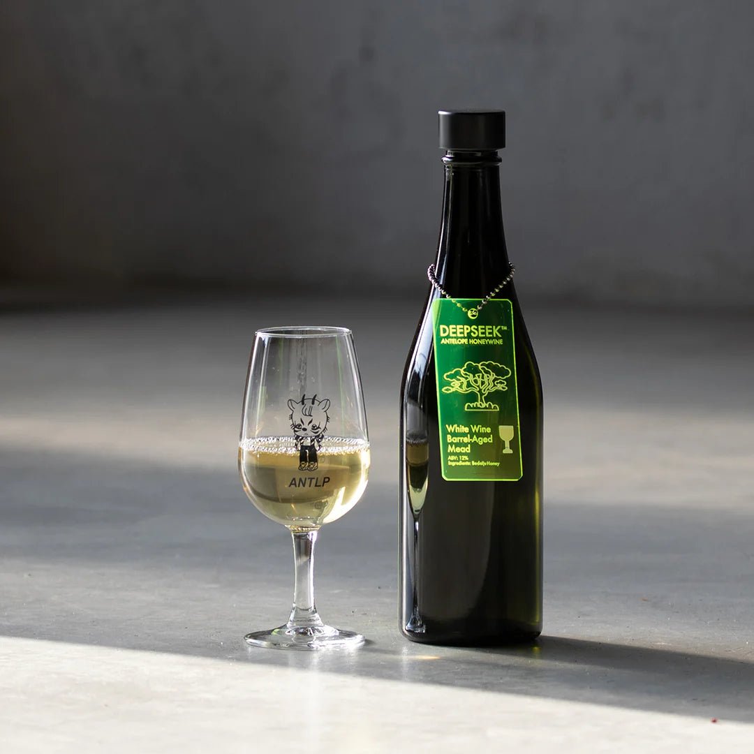 Antelope DEEPSEEK White Wine Aging 白葡萄酒桶熟成菩提樹蜂蜜 - 呷．Sippin 日本清酒專門店