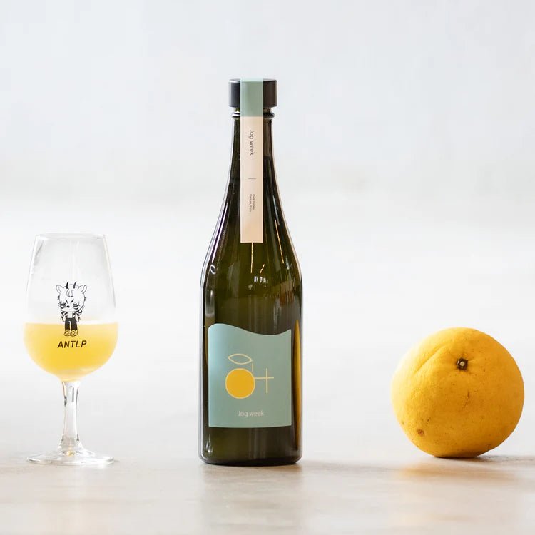 Antelope "Jog Week" 柑桔柚子蜜 氣泡蜂蜜酒 [季節限定] - 呷．Sippin 日本清酒專門店