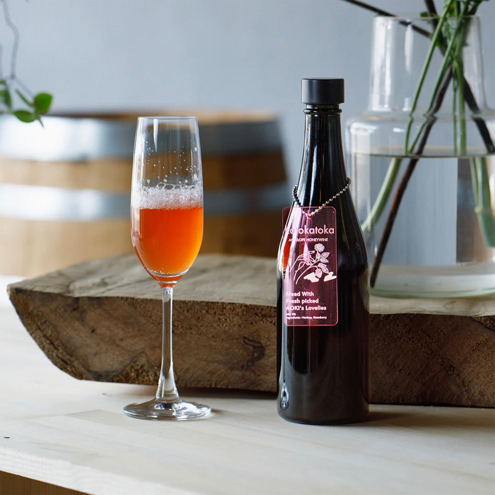 Antelope Kotokatoka 青木さん草莓 氣泡蜂蜜酒 - 呷．Sippin 日本清酒專門店