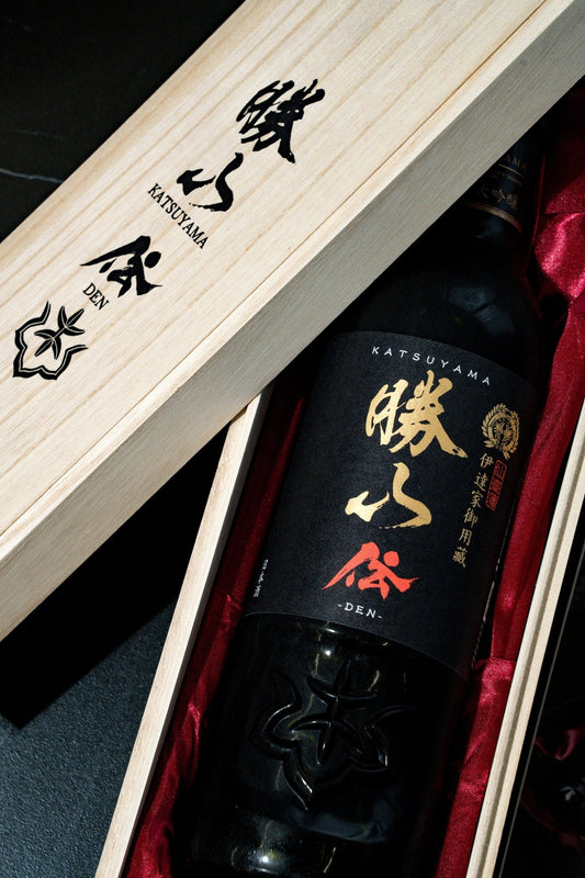 勝山 傳 純米大吟釀 - 呷．Sippin 日本清酒專門店