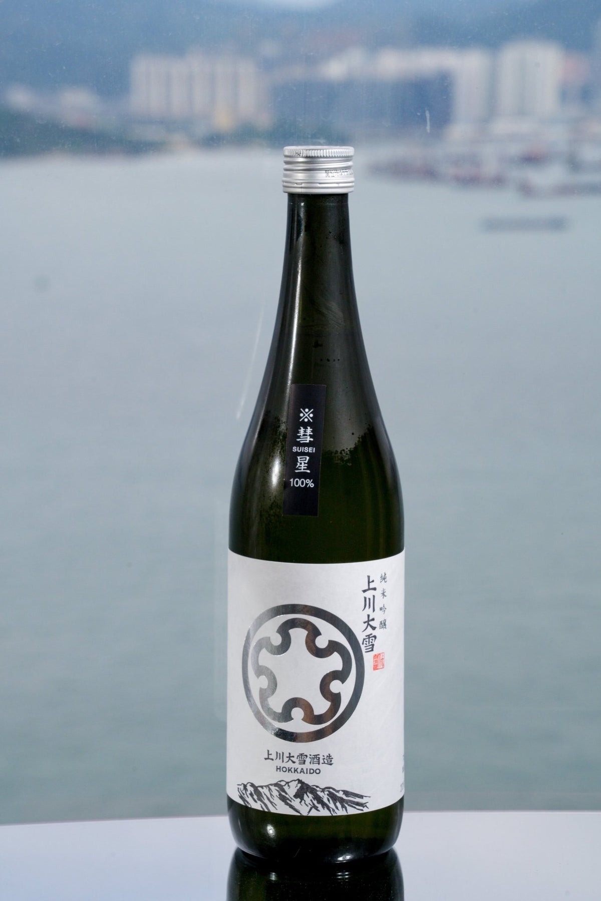 上川大雪 純米吟釀 彗星 - 呷．Sippin 日本清酒專門店