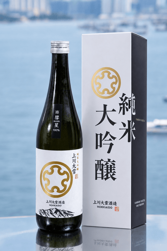 上川大雪 純米大吟釀 彗星 禮盒裝 - 呷．Sippin 日本清酒專門店