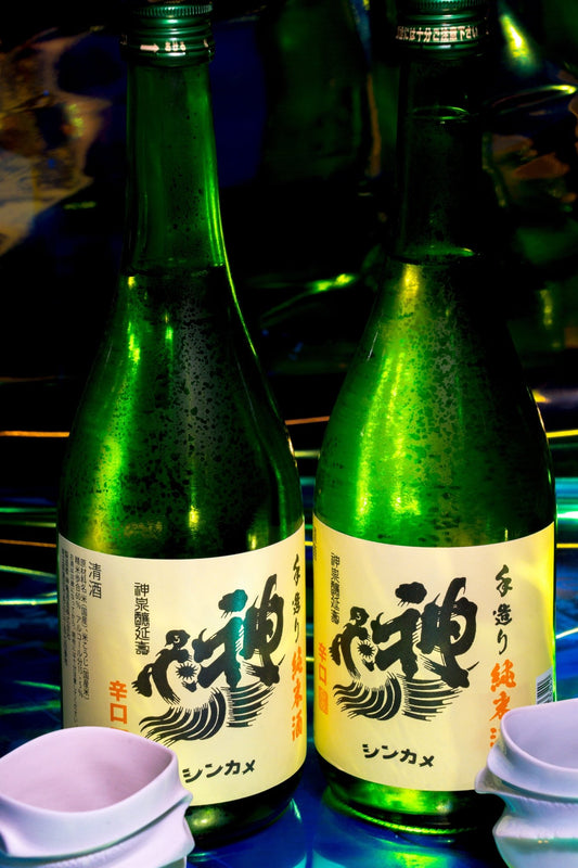 神龜 純米酒【經典純米食中酒】 - 呷．Sippin 日本清酒專門店