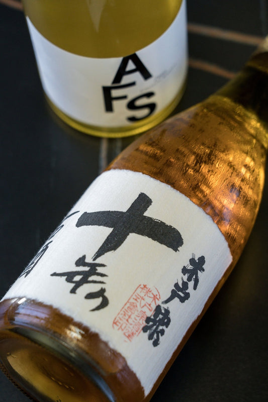 木戶泉 秘藏古酒 十年熟成 - 呷．Sippin 日本清酒專門店