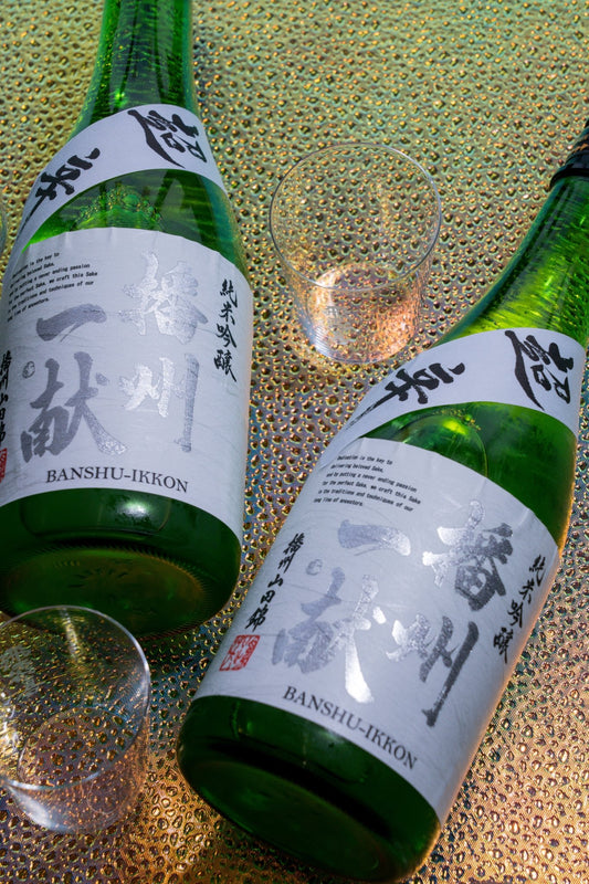 播州一獻 超辛口 純米吟釀 播州山田錦 White - 呷．Sippin 日本清酒專門店